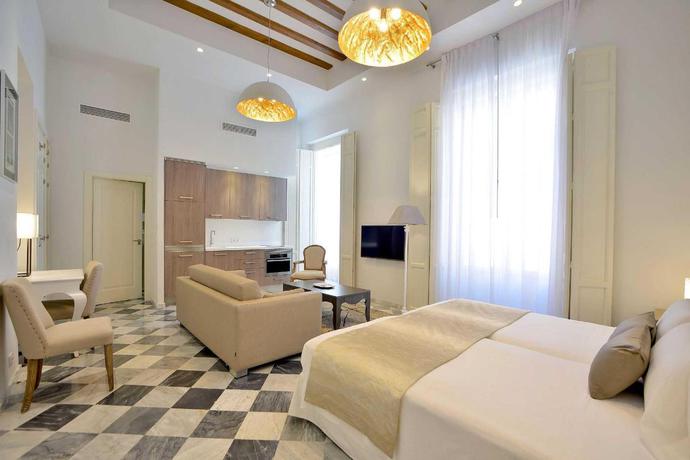 Imagen general del Apartamentos Hotel El Armador Casa Palacio. Foto 7