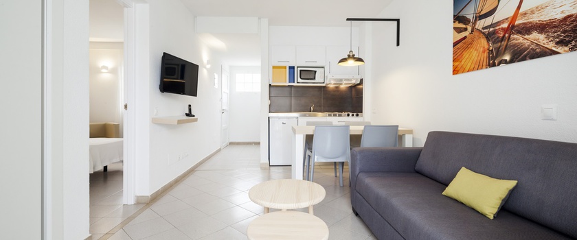 Imagen general del Apartamentos Hotel Ilunion Menorca. Foto 6