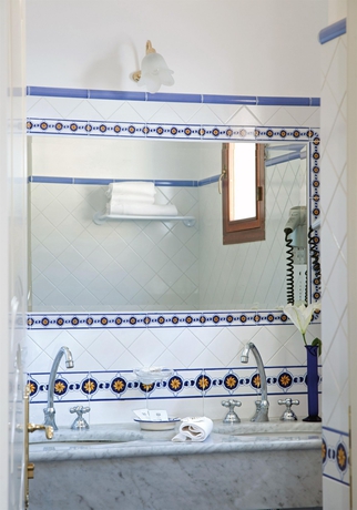 Imagen de la habitación del Apartamentos Hotel Reginella Positano. Foto 8