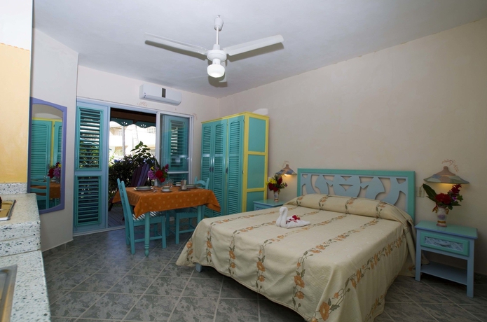 Imagen de la habitación del Apartamentos Hotel Residence Playa Colibri. Foto 9