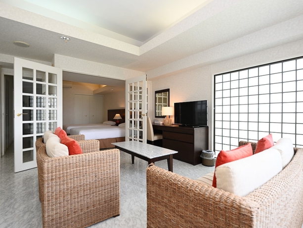 Imagen de la habitación del Apartamentos Hotel Royal Marine Palace Ishigakijima. Foto 4