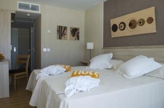 Imagen de la habitación del Apartamentos Hotetur Playa Lanzarote. Foto 8
