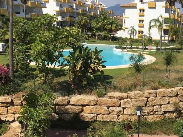 Imagen de los interiores del Apartamentos Htl10 Calanova. Foto 15