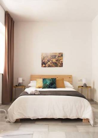 Imagen de la habitación del Apartamentos ISA Cádiz. Foto 4