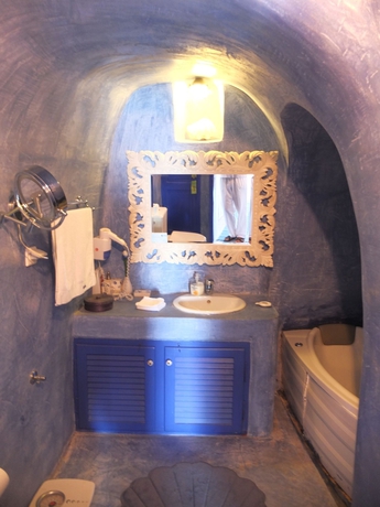 Imagen de la habitación del Apartamentos Ifestio Villas. Foto 4