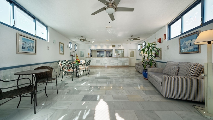 Imagen de los interiores del Apartamentos Igramar Morrojable - Adults Only. Foto 18