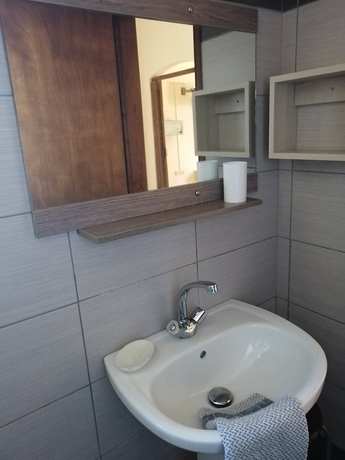 Imagen de la habitación del Apartamentos Iliana Apartments. Foto 17