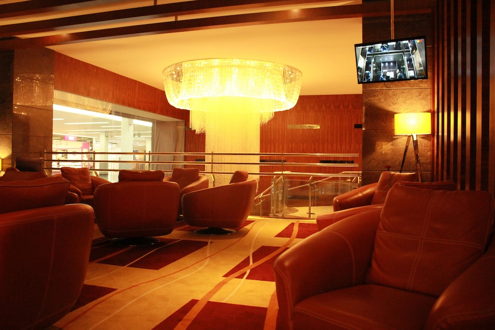 Imagen del bar/restaurante del Apartamentos Imperial Suites Serviced Apartment. Foto 4