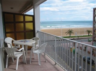 Imagen de la habitación del Apartamentos Infante Playa de Gandia. Foto 3