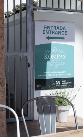 Imagen de los interiores del Apartamentos Inner Kompas Studios. Foto 16
