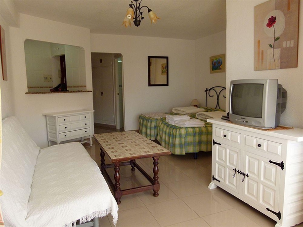 Imagen general del Apartamentos Intercentro. Foto 7