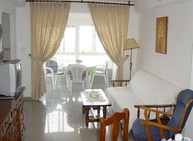 Imagen general del Apartamentos Intercentro Torrox-costa. Foto 7