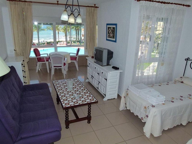 Imagen general del Apartamentos Intercentro Torrox-costa. Foto 9