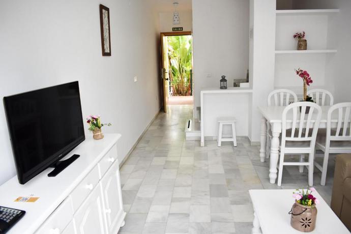 Imagen de la habitación del Apartamentos Interpass Golf Playa Country Club. Foto 6