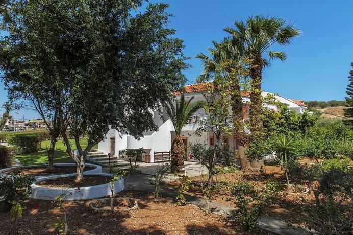 Imagen de los exteriores del Apartamentos Iphigenia Mythic Retreat. Foto 7