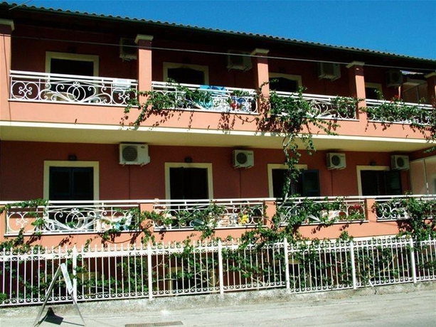 Imagen general del Apartamentos Irene Apartments Agios Gordios. Foto 6