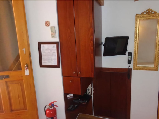 Imagen de los interiores del Apartamentos Irene Maisonettes. Foto 19