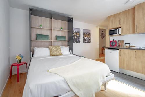Imagen de la habitación del Apartamentos JAP Preciados. Foto 6
