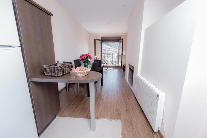 Imagen de los interiores del Apartamentos JAVALAMBRE NATURA. Foto 5