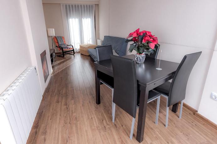 Imagen de los interiores del Apartamentos JAVALAMBRE NATURA. Foto 10