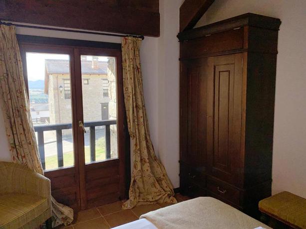 Imagen de los interiores del Apartamentos Jaca Mirador de Badaguas 3000. Foto 18