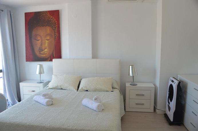 Imagen general del Apartamentos Jacaranda, Playa es Caná. Foto 12