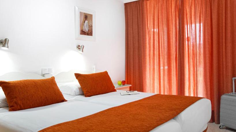 Imagen general del Apartamentos Jacarandas. Foto 3