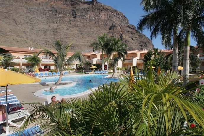 Imagen general del Apartamentos Jardin del Conde. Foto 8