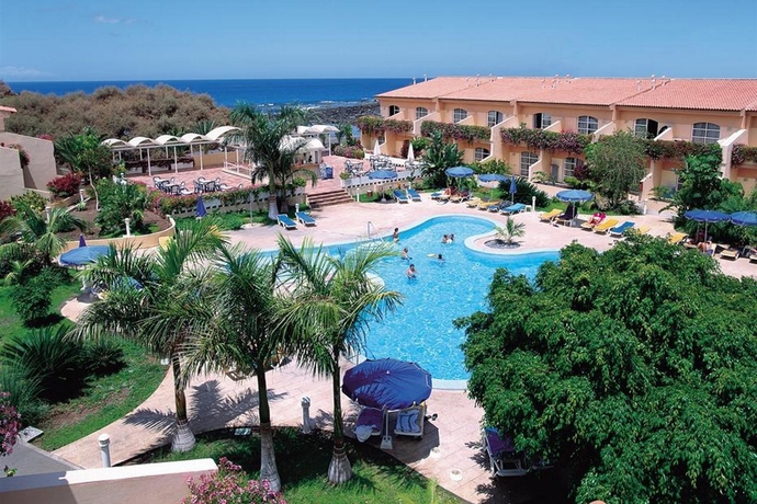 Imagen general del Apartamentos Jardin del Conde. Foto 9