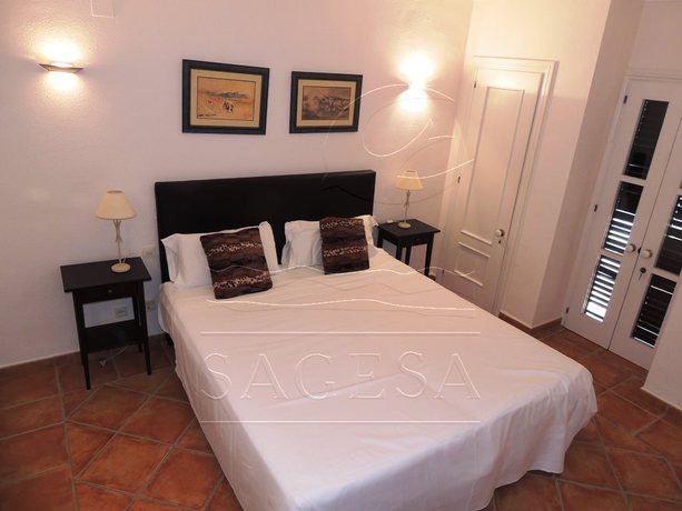 Imagen de la habitación del Apartamentos Jardines De Las Golondrinas. Foto 8