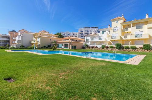 Imagen general del Apartamentos Jardins Santa Eulalia. Foto 4