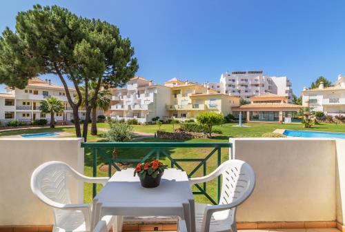 Imagen de la habitación del Apartamentos Jardins Santa Eulalia. Foto 13