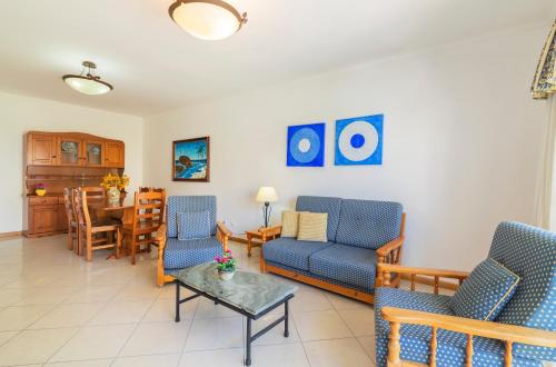 Imagen de la habitación del Apartamentos Jardins Santa Eulalia. Foto 14