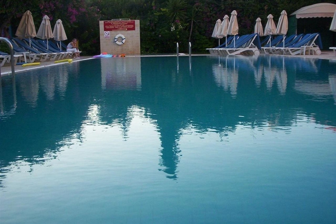 Imagen general del Apartamentos Jasmine, Limasol. Foto 12