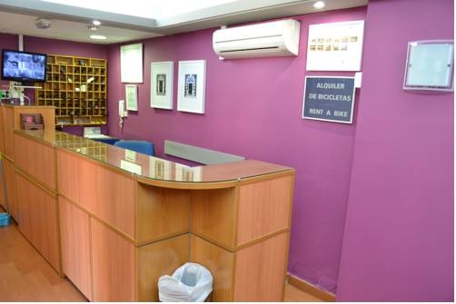 Imagen general del Apartamentos Jentoft, Sevilla. Foto 8