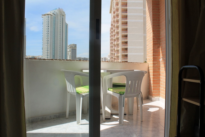 Imagen de la habitación del Apartamentos Jesus Benidorm. Foto 4
