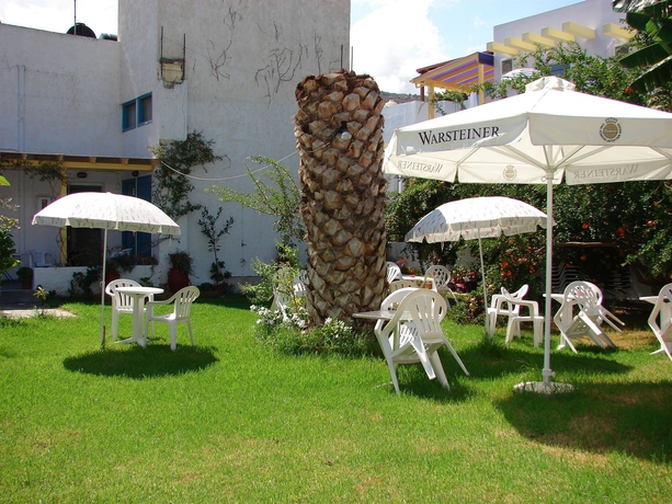 Imagen de los exteriores del Apartamentos Joanna Hotel, Agia Pelagia. Foto 15