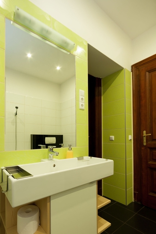 Imagen de la habitación del Apartamentos Kadar. Foto 5