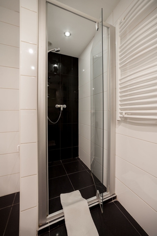 Imagen de la habitación del Apartamentos Kadar. Foto 8