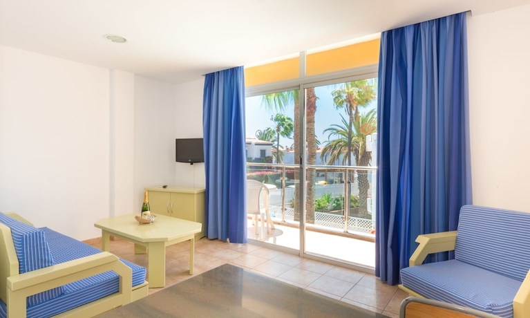 Imagen de la habitación del Apartamentos Karina, Playa del Inglés. Foto 4