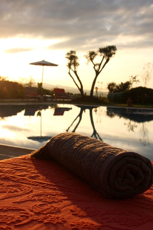Imagen de la piscina del Apartamentos Kasbah & spa Agounsane. Foto 8