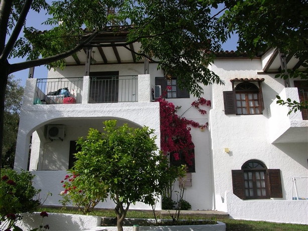Imagen general del Apartamentos Katerina, Troulos. Foto 4