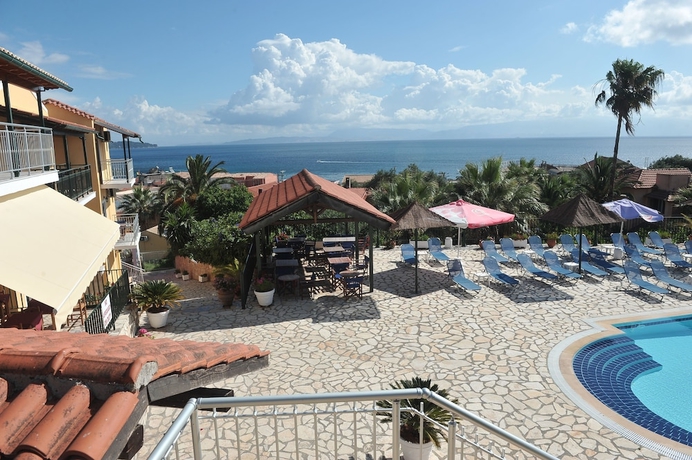 Imagen general del Apartamentos Kerkyra Beach Apartments. Foto 1