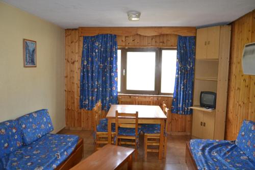 Imagen de los interiores del Apartamentos Kione Lake Placid. Foto 8