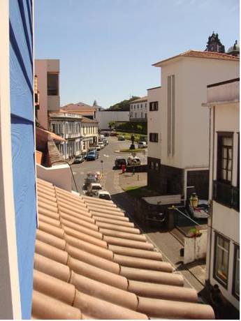 Imagen de los exteriores del Apartamentos Kósmos. Foto 5