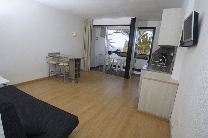 Imagen de los interiores del Apartamentos Koka. Foto 9