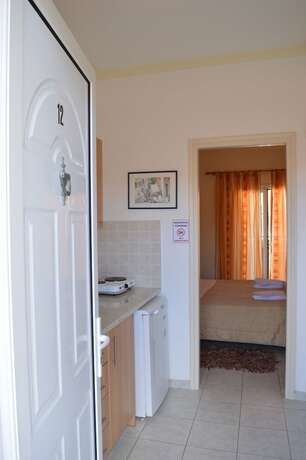 Imagen general del Apartamentos Konstantina. Foto 10