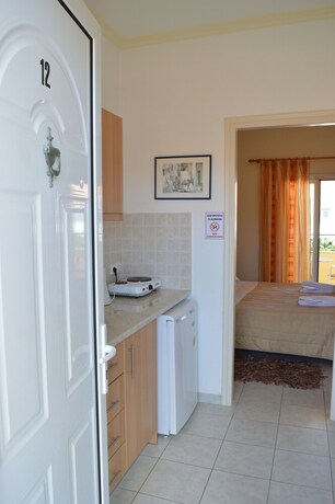 Imagen de la habitación del Apartamentos Konstantina. Foto 17