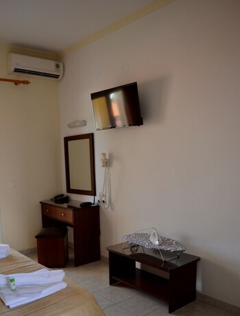 Imagen de la habitación del Apartamentos Konstantina. Foto 25