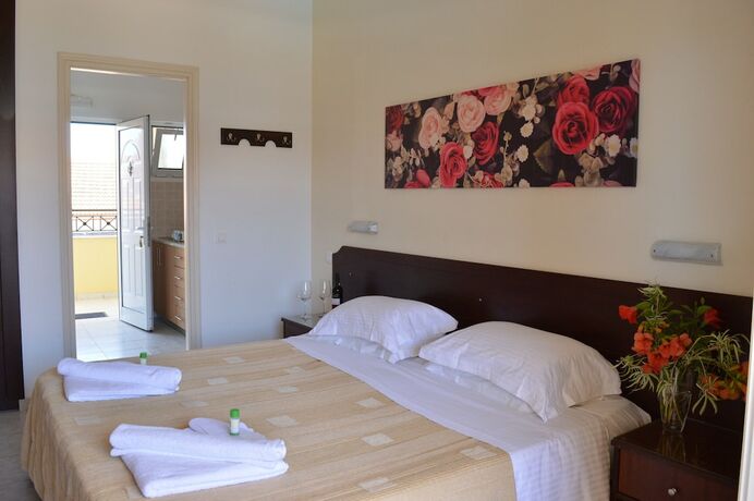 Imagen de la habitación del Apartamentos Konstantina. Foto 29